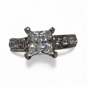 Princess Cut Clear Stone Silver Engagement Style Ring Size 5
